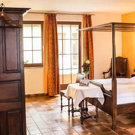 Hotel Wagners Hotel Greifen-Post Feuchtwangen